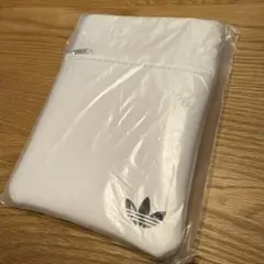 【非売品】ノベルティ adidas オリジナルポーチ 斜め掛けショルダー