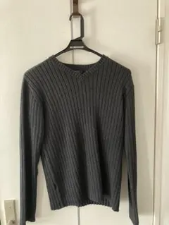 【値下げ】DKNYダークグレーリブ編みVネックセーターM (クリーニング済み)