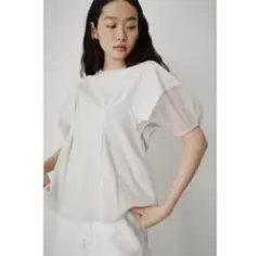 AZUL BY MOUSSY ペプラムトップス Tシャツ 半袖 ベージュ