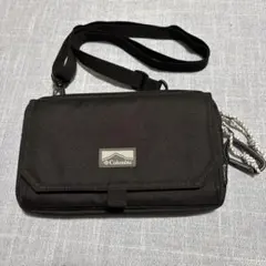 未使用　Columbia ショルダーバッグ ブラックのサムネイル