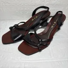 【美品】リズラフィーネ サンダル 23.5cm EE 黒 スクエアトゥ 本革