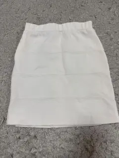 LIP SERVICE ホワイト タイトスカート　Mサイズ　ミニ丈