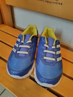 Item thumbnail for item ab8fbf0a-1cf7-45a4-8a0e-bbe8138651c7