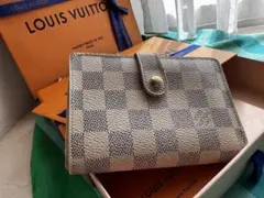 ルイヴィトン ダミエ アズール 新型 ポルトフォイユ ヴィエノワ 折り財布 良品