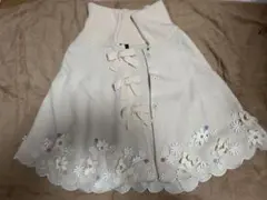 シンシアローリー　ケープ白