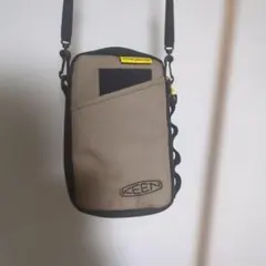 KEEN ショルダーバッグ スマホショルダー