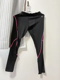 レディース　スポーツ　レギンス　黒　Lサイズ