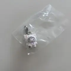 サンリオ　ふわふわスノー　めじるしアクセサリー　クロミ　ガチャガチャ
