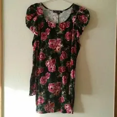 お値下げしました❗未使用のワンピースです(*´・ω・｀)b！