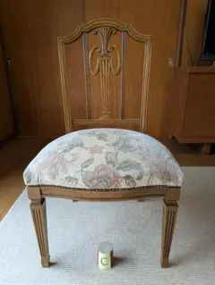 カリモク　ドマーニ　肘無しダイニングチェア「C」