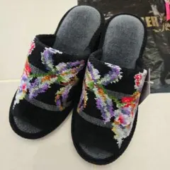 フェイラー　FEILERスリッパ　ルームシューズ　裏面ロゴ有り　タグ付き