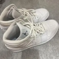 NIKE 554724-110 エアジョーダン 1 レトロ Mid White