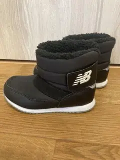 ◼︎スノーブーツ ニューバランス 16cm◼︎キッズ