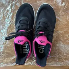 adidas シューズ ブラック/ピンク