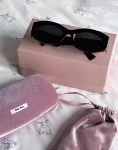 希少 miu miu ミュウミュウ サングラス SMU05G 王冠 Y2K - メルカリ