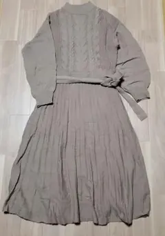 ケーブル編み ニットワンピース ライトブラウン