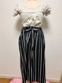 ストライプパンツ