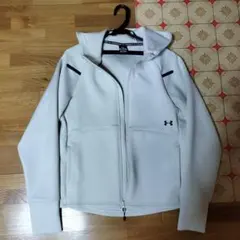 tomo211様　Under Armour パーカー アンダーアーマー