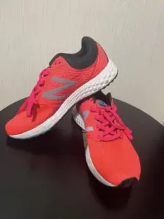 ランニングシューズ スニーカー