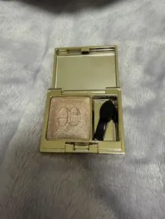 プレジールアイズ