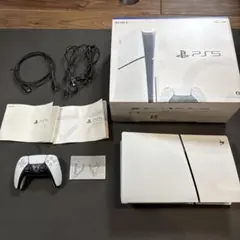 新型 PlayStation 5 slim 本体（CFI-2000A01)