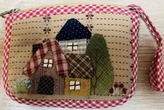 ★新作★ハウス　ハンドメイドポーチ　パッチワーク