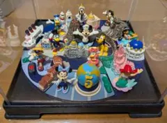 ディズニーシー５周年 フィギュアセット ケース付き