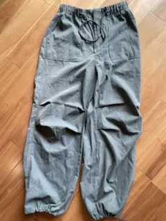 SHEIN カーキ　カーゴパンツ ウエストゴム付き