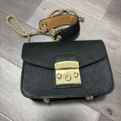 ショルダーバッグ