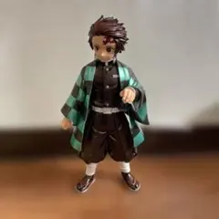 鬼滅の刃　竈門炭治郎　フィギュア