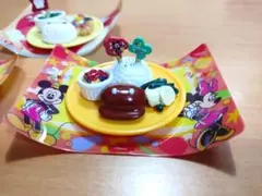 ミッキー＆ミニー ハンバーグプレート　ディズニー Kit Oisix　食品ガチャ
