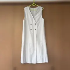 グレー ノースリーブ ロングベスト