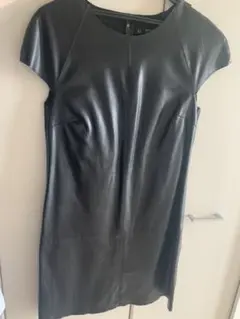 レザーワンピース