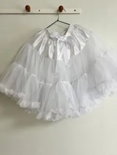 ホワイト フリル付き パニエ① ホワイト フリル付き パニエ - メルカリ