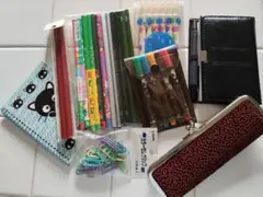 文房具セットとペンケース