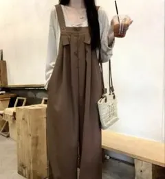 coko tokyo 恋も仕事も忘れてカフェに行く日のオーバーオールのサムネイル
