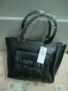 新品 未使用♥アンクルージュ 合皮 リボン 2way トートバッグのサムネイル