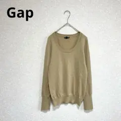 キャメル ニット