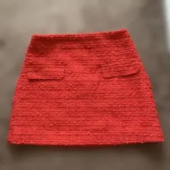 美品赤いタイトスカート ポケット付き