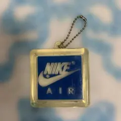 NIKE ロゴキーホルダー　ブルー