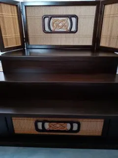 雛人形飾り　飾り台　3段飾り　和風　3段 後ろに収納できるタイプ