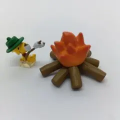 PEANUTS Enjoy! CAMPガシャポン ウッドストック＆焚火 匿名配送
