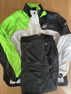 【YONEX】ウインドブレーカー上下セット Mサイズ
