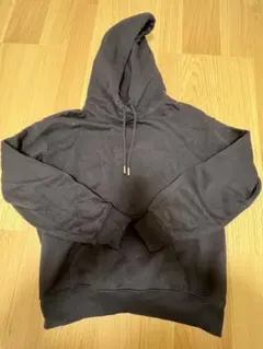 ブラック パーカー