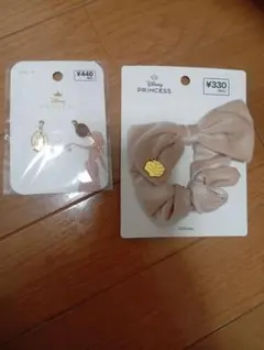 2点セット　ディズニープリンセス 美女と野獣　白雪姫　シュシュ　イヤリング