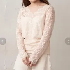 【SALON by Chico】スカラップレースロンT トップスのサムネイル