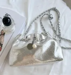 シルバーギャザーショルダーバッグ　チェーンバッグ