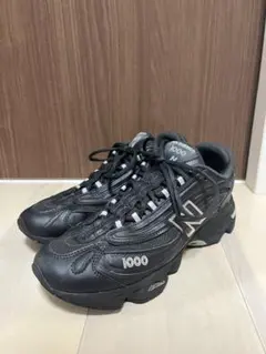 New Balance 1000 ブラック スニーカー