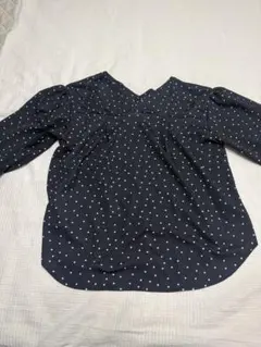 水玉模様 バルーン袖ブラウス
