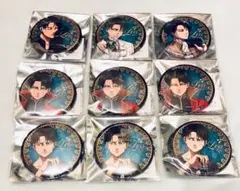 進撃の巨人　カラオケの鉄人　カラ鉄　バースデー　グリッター　缶バッジ　リヴァイ